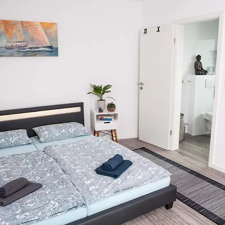 Apartmán Helle 2-zi. Wohnung, Netflix/wifi, Hockenheimring